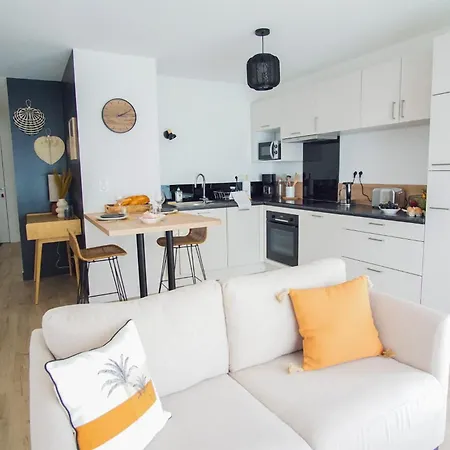 Appartement -shelby- T2 Arriere Corniche Parking Et Terrasse Concarneau